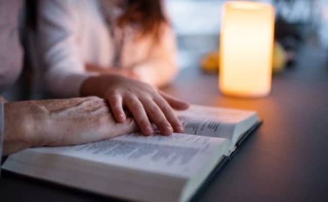 Prière Miraculeuse pour le Soulagement rapide de la Douleur :